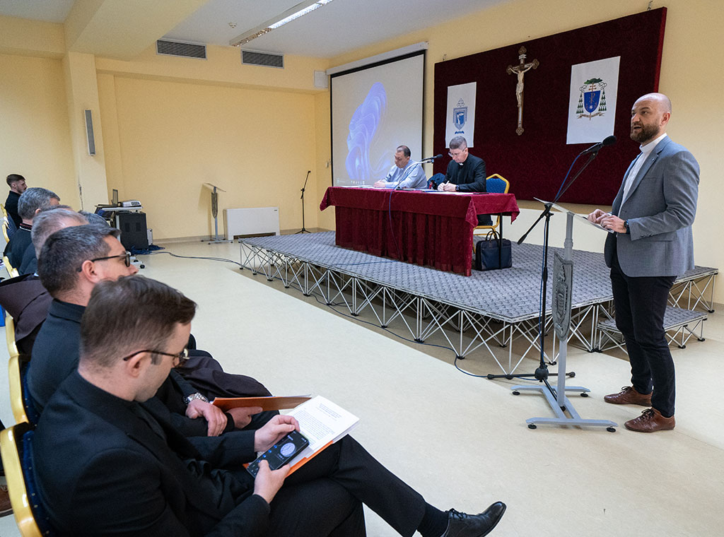 Svecenicki sabor 186