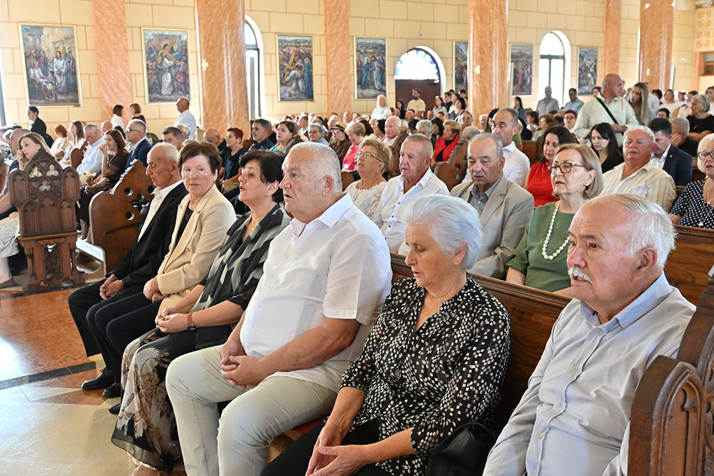 kupres unutra3