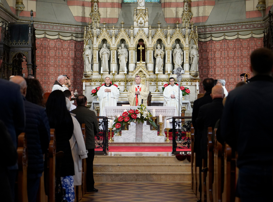 Đakonsko ređenje u sarajevskoj katedrali