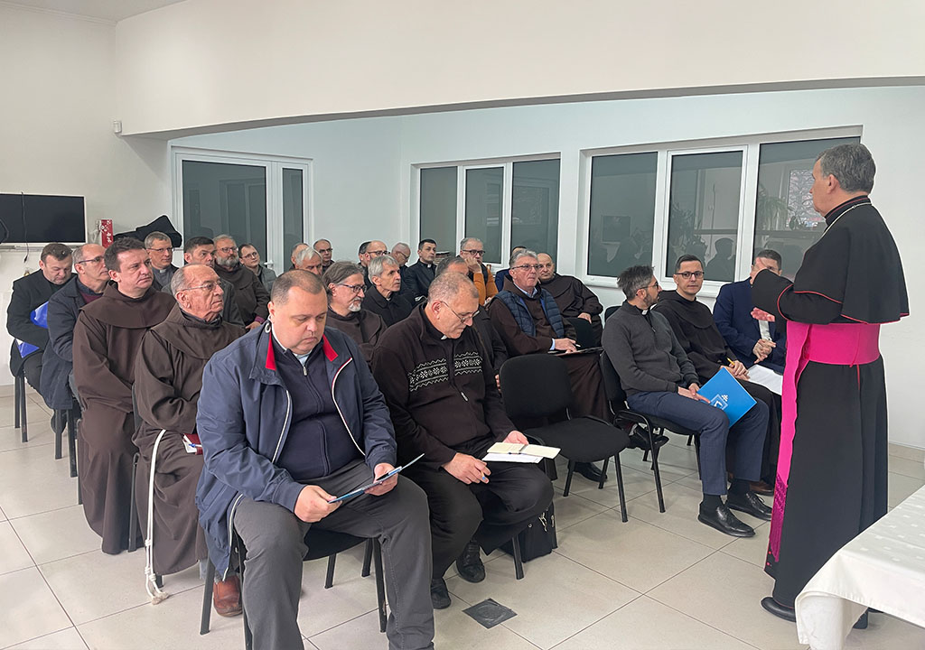 U Tuzli održan drugi Arhiđakonatski susret