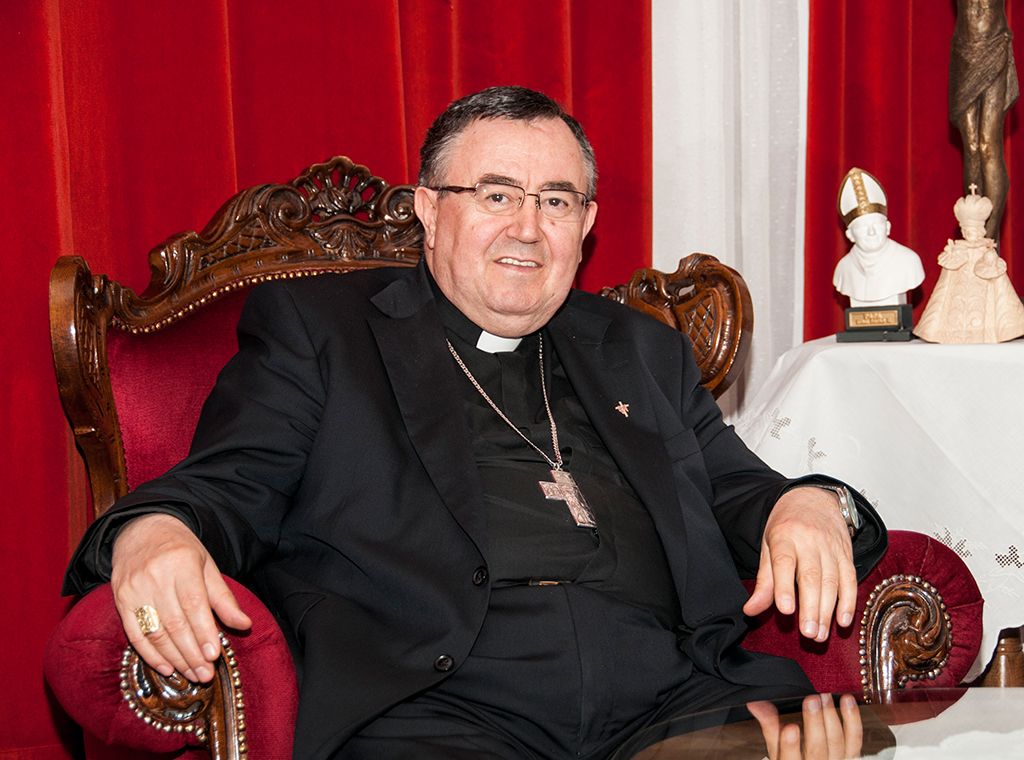 Papa odlučio da kardinal Vinko nastavlja sa službom